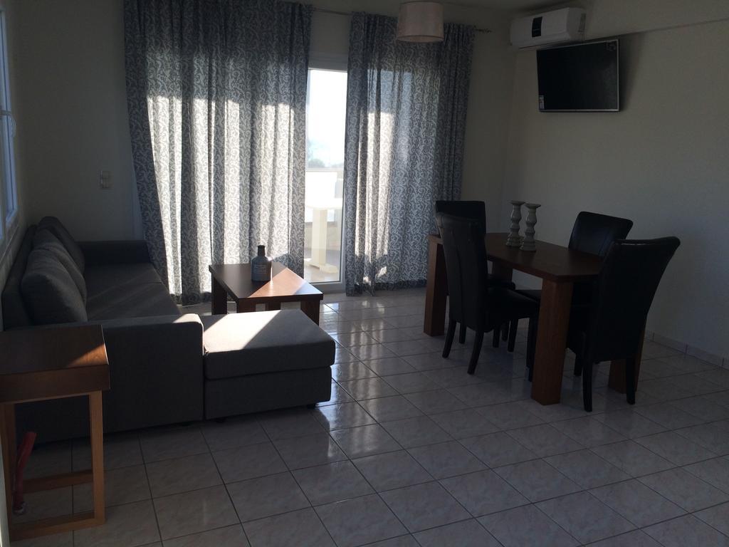 Holiday Luxury Villas Kalamaki (Heraklion)