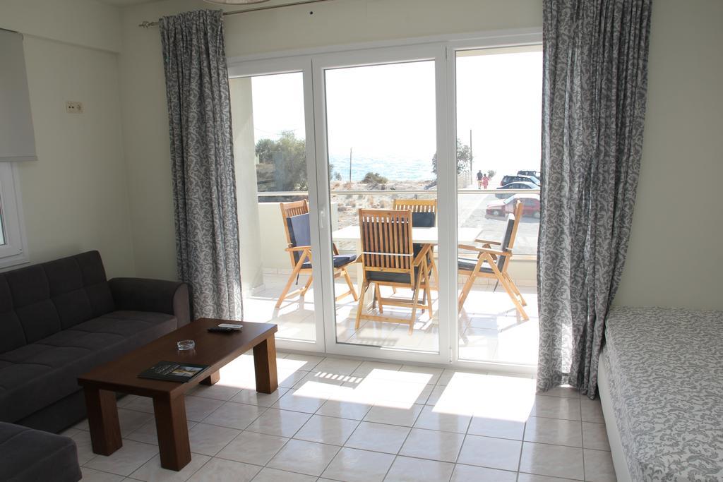 Holiday Luxury Villas * Kalamaki (Heraklion)
