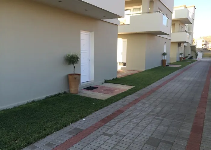 Holiday Luxury Villas