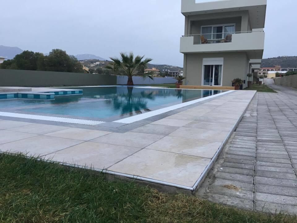 Holiday Luxury Villas Kalamaki (Heraklion)